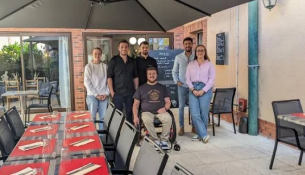 Divers Gens - Restaurant Moulins - les meilleurs restaurant de MOULINS