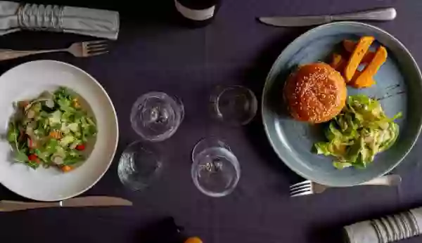 Le restaurant - Divers Gens - Restaurant Moulins - top resto MOULINS