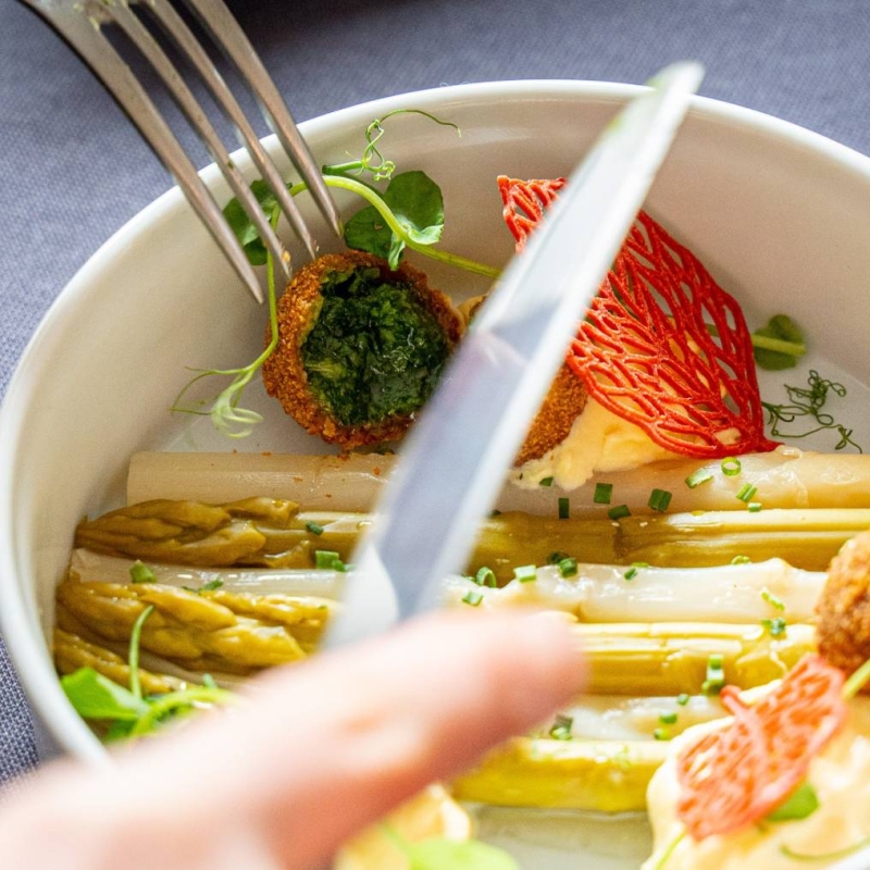 Divers Gens - Restaurant Moulins - Restaurant Bressolles